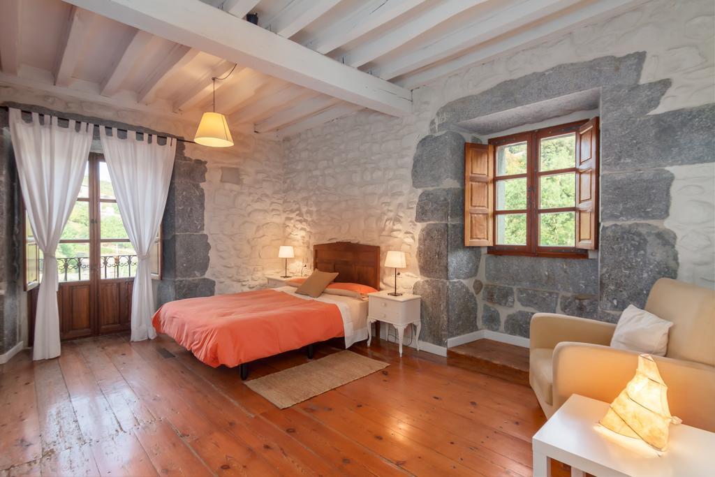 Casona Valle de Soba Regules Extérieur photo