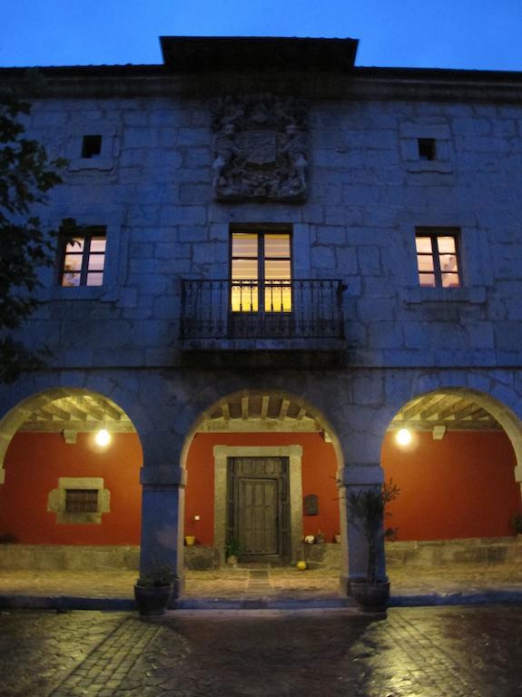 Casona Valle de Soba Regules Extérieur photo